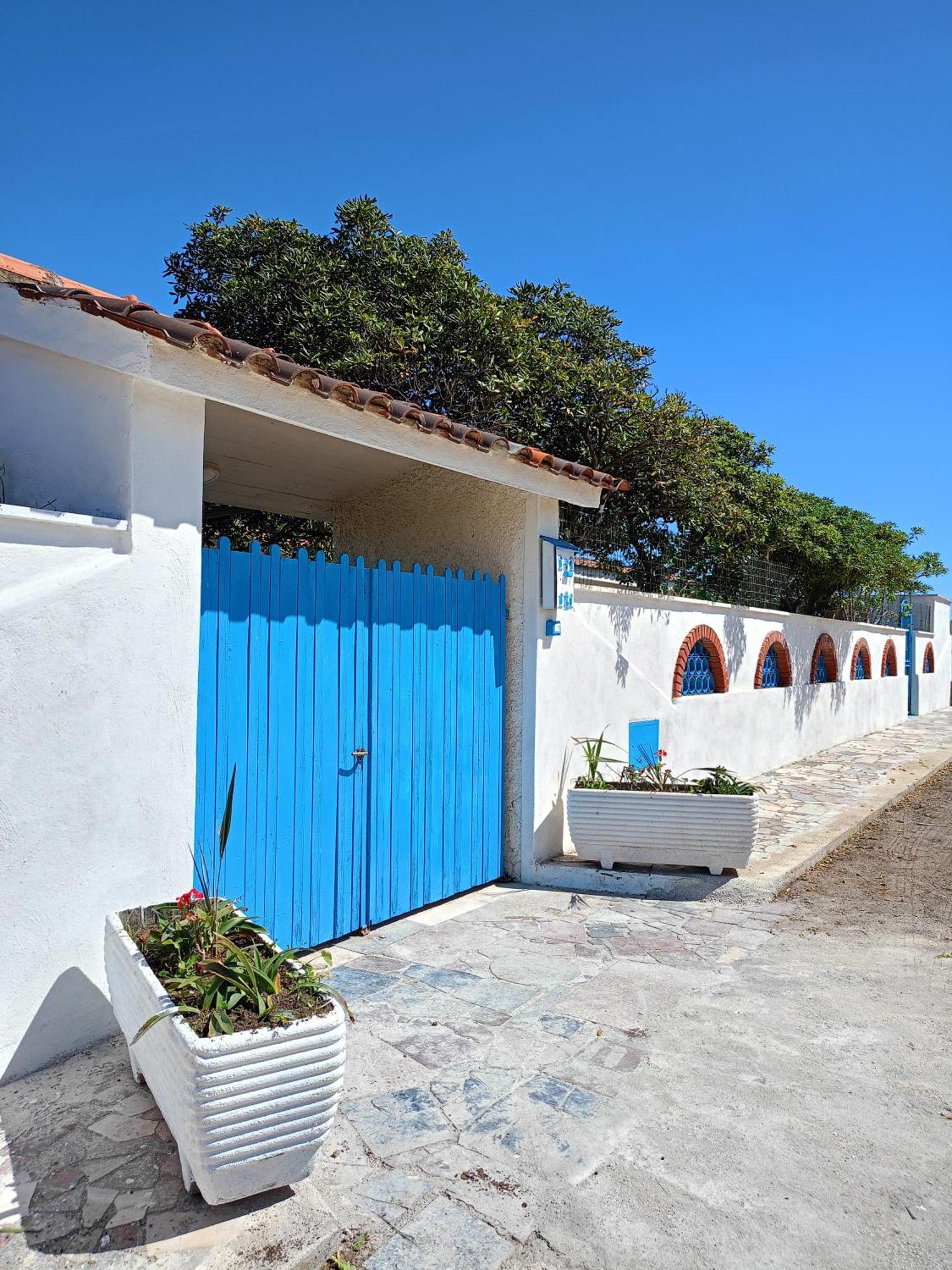 Blu Angel Apartment Lido dei Pini Exterior photo